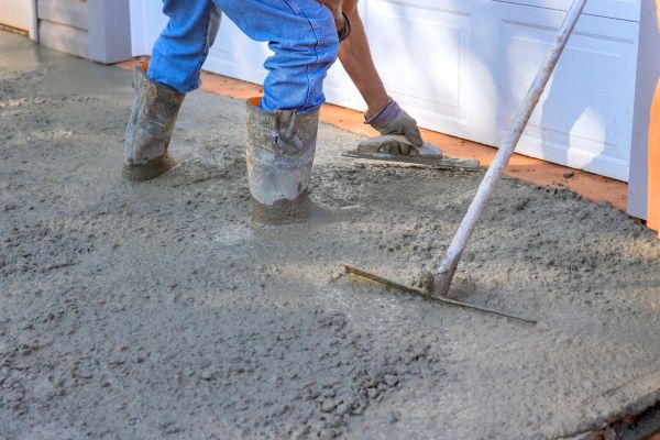 Driveway Slab Construction in Aurora