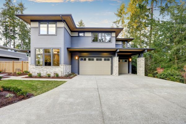 Cracked Driveway Replacement in Aurora