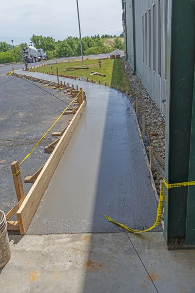 Cost of Concrete Sidewalk Paving in Aurora